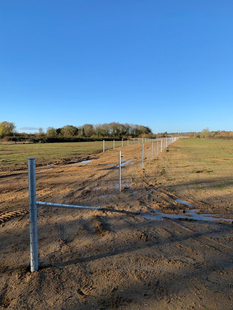 Fencing - Paxton Pits Nature Reserve