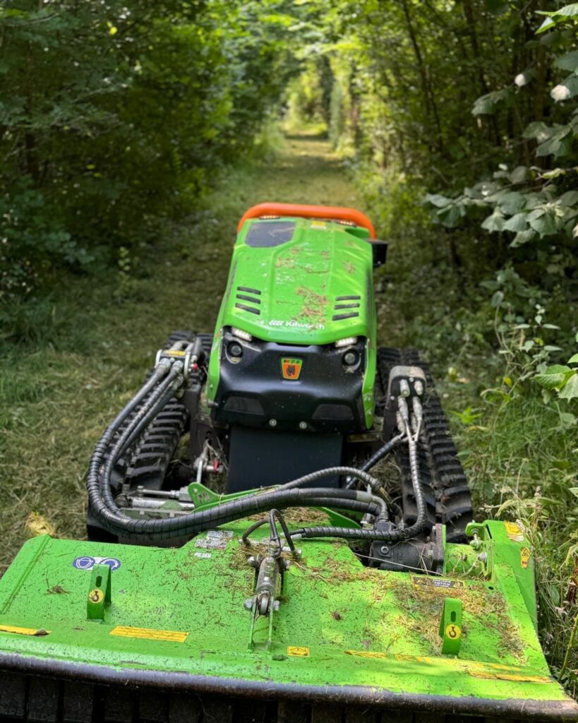 Green Climber Ride Mowing Cambridgeshire